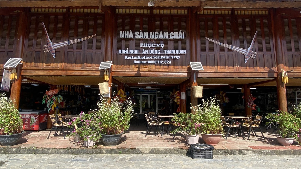 Photo of Outdoor in Him Lam