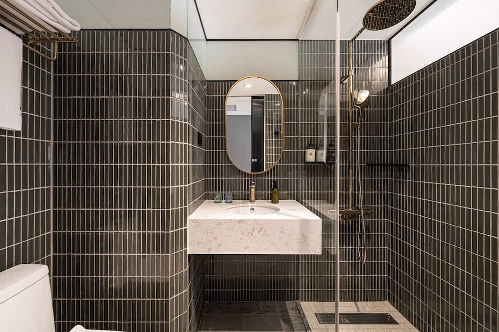 Photo of Bathroom in Zhongzheng