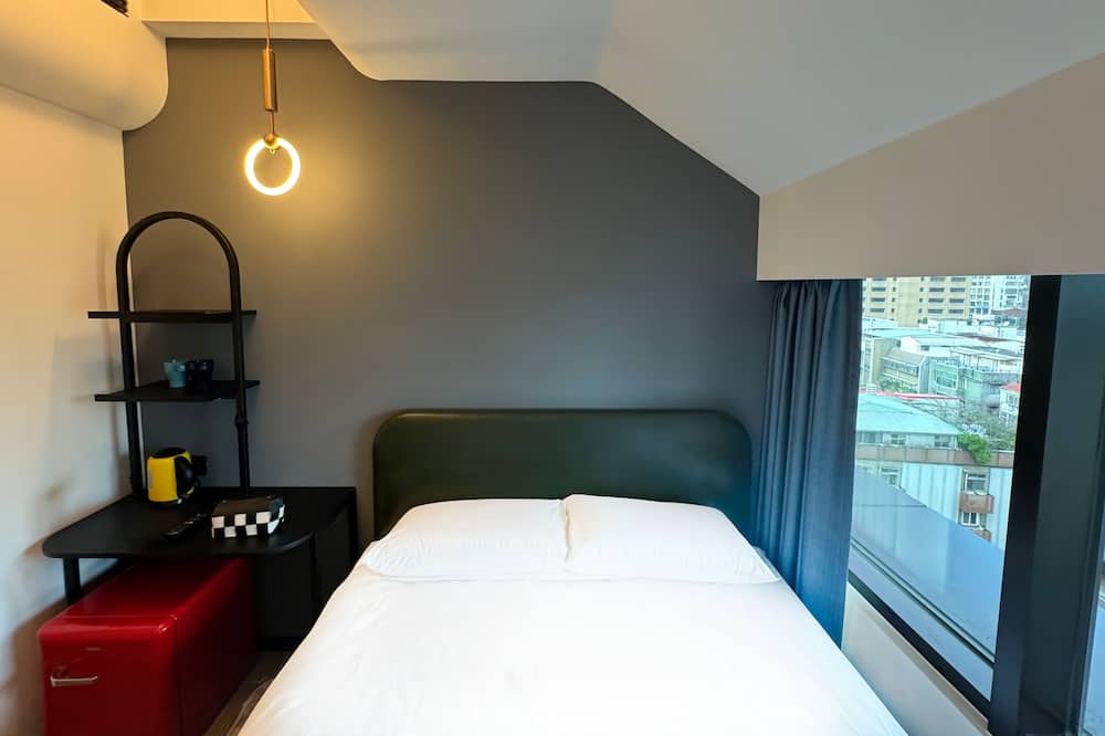 Photo of Bedroom in Zhongzheng