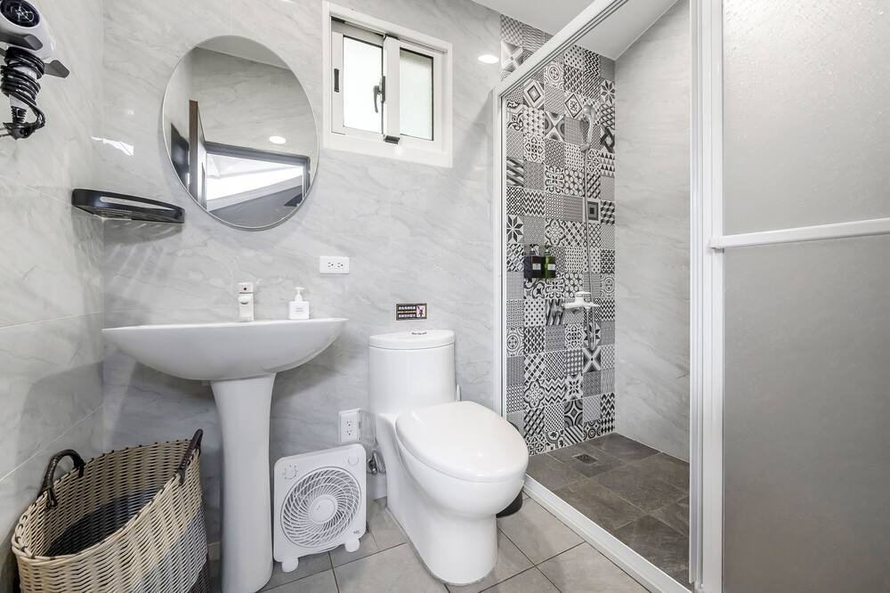 Photo of Bathroom in Gongguan