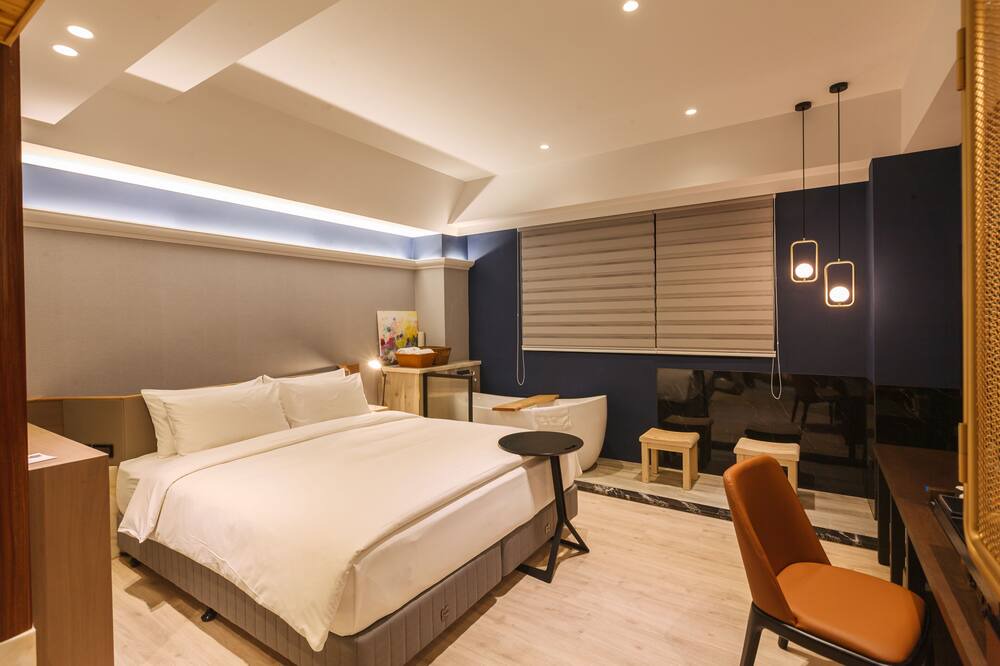 Photo of Bedroom in Big Beach