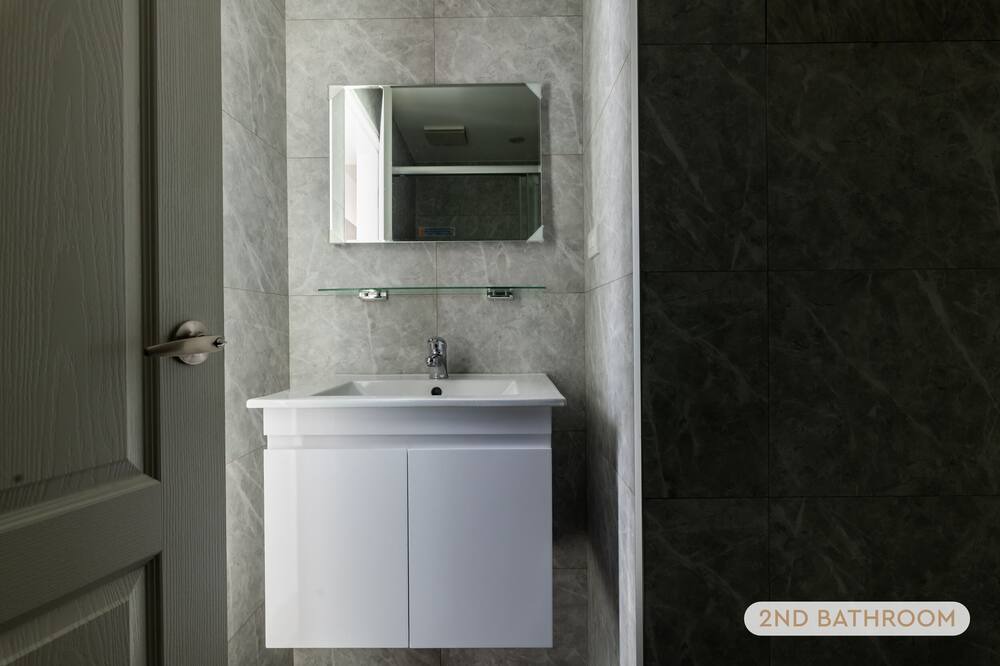 Photo of Bathroom in Xinyi