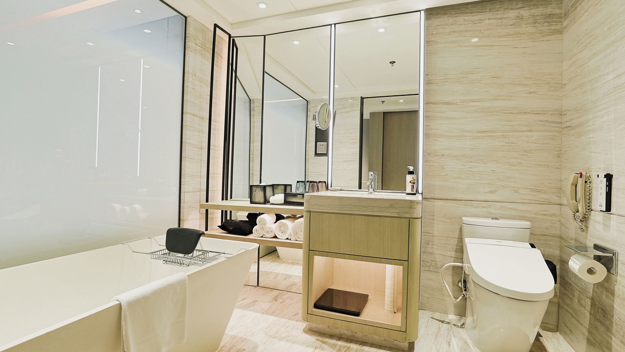 Photo of Bedroom in Luohu