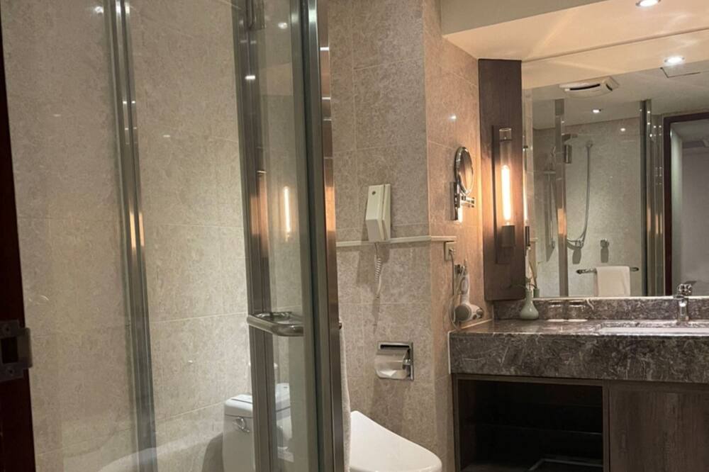 Photo of Bathroom in Sinsing District