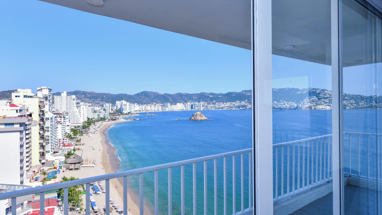 Photo of Bedroom in Costera Acapulco
