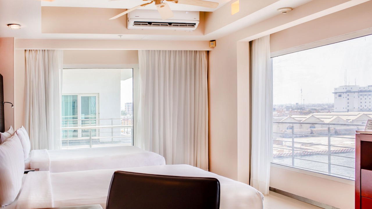Photo of Bedroom in Faros