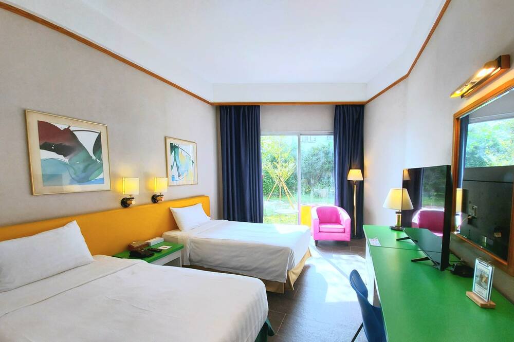 Photo of Bedroom in Islands District