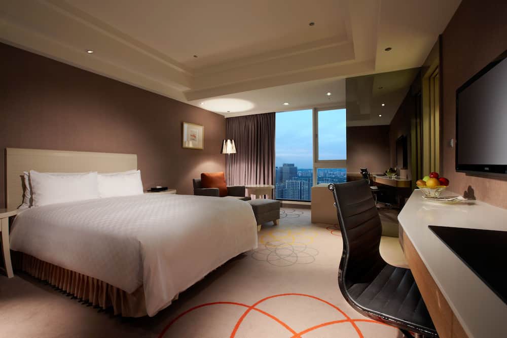 Photo of Bedroom in East District