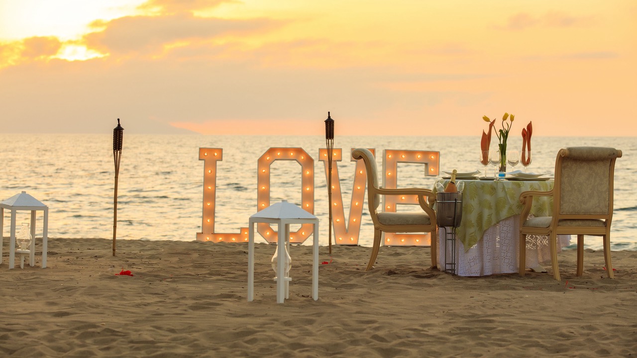 Photo of Outdoor in Romantic Zone