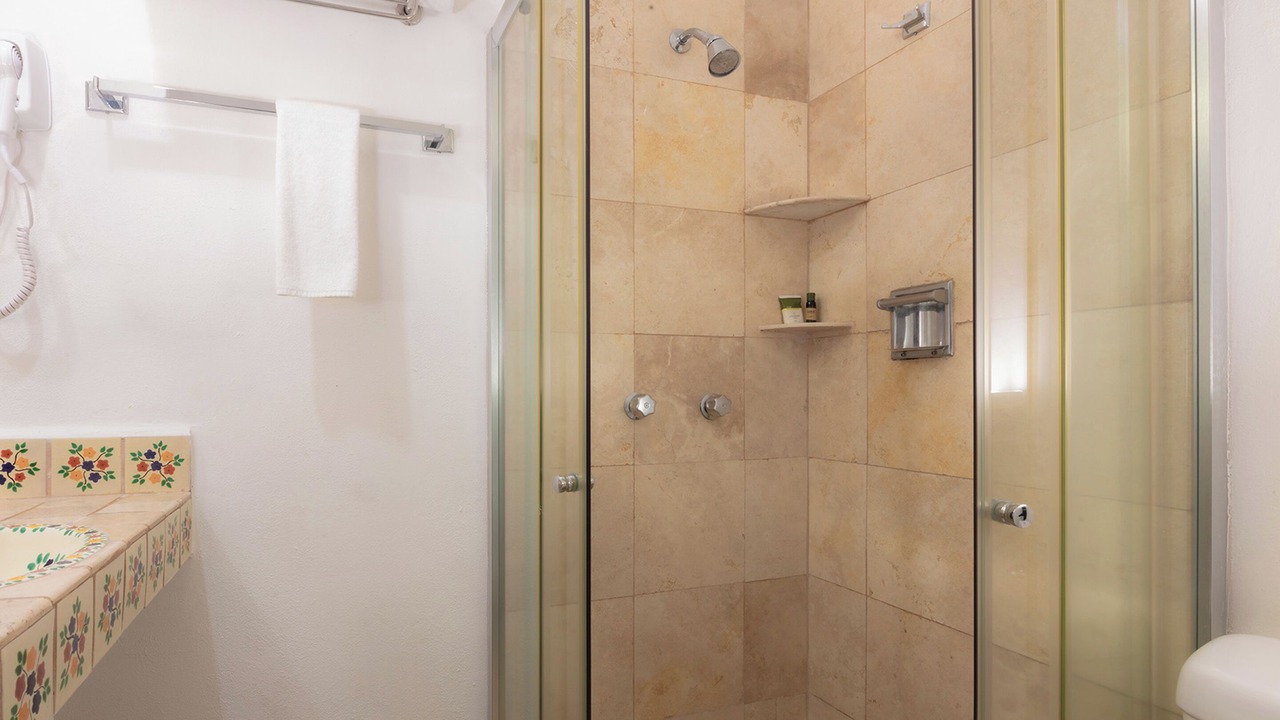 Photo of Bathroom in Romantic Zone
