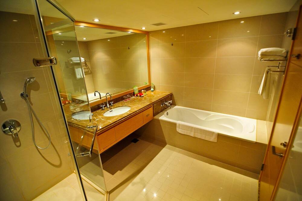 Photo of Bathroom in Zhongli District