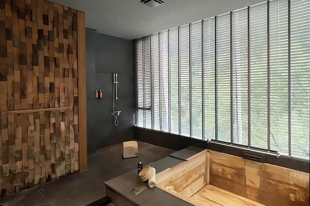 Photo of Bathroom in Taian