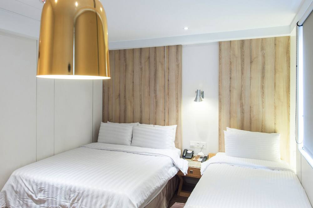Photo of Bedroom in Zhongzheng
