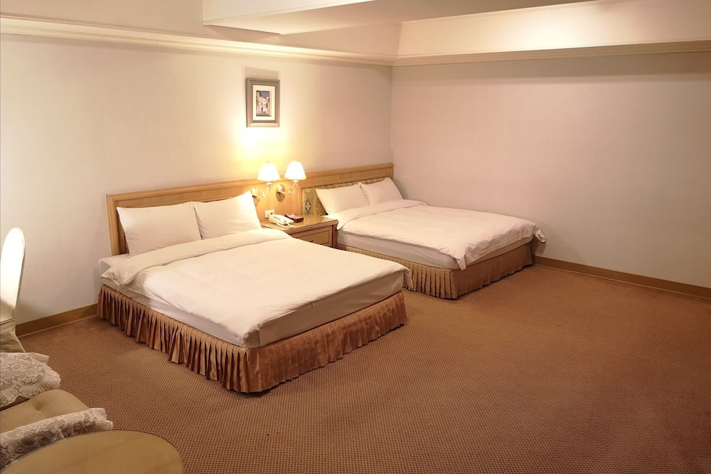 Photo of Bedroom in East District