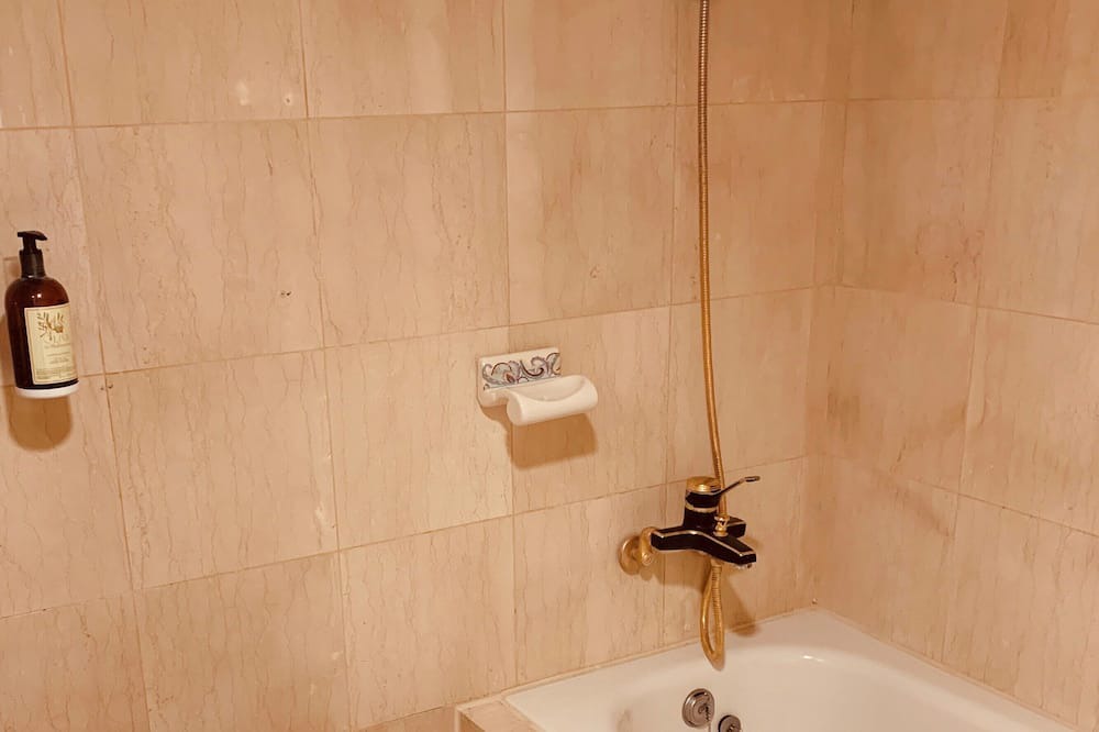 Photo of Bathroom in East District