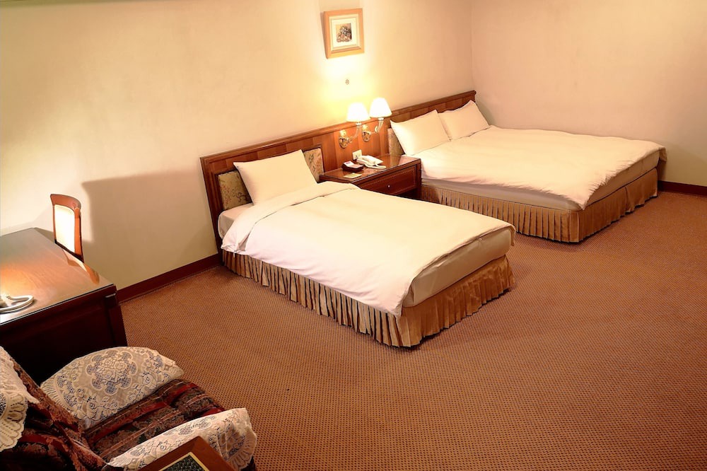 Photo of Bedroom in East District
