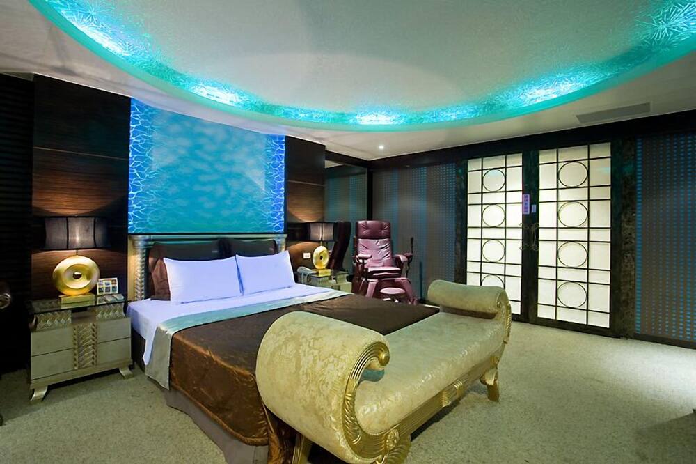 Photo of Bedroom in North District