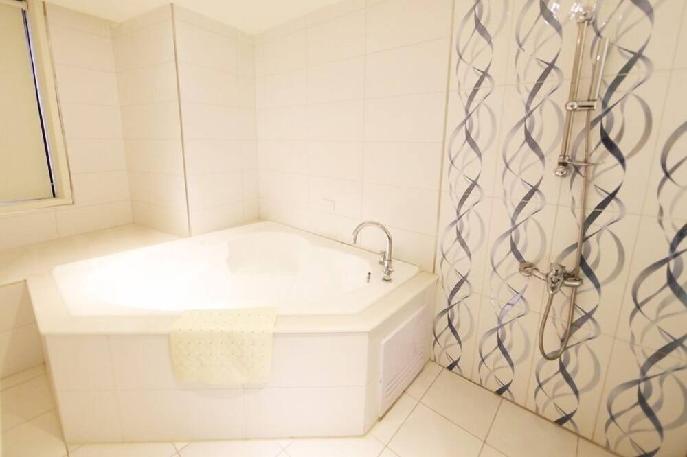 Photo of Bathroom in Douliou