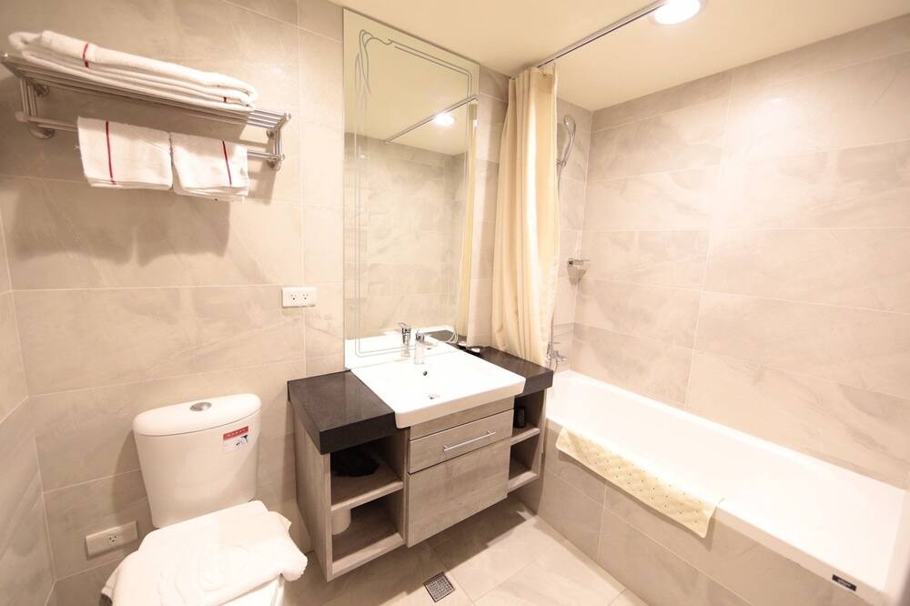 Photo of Bathroom in Douliou