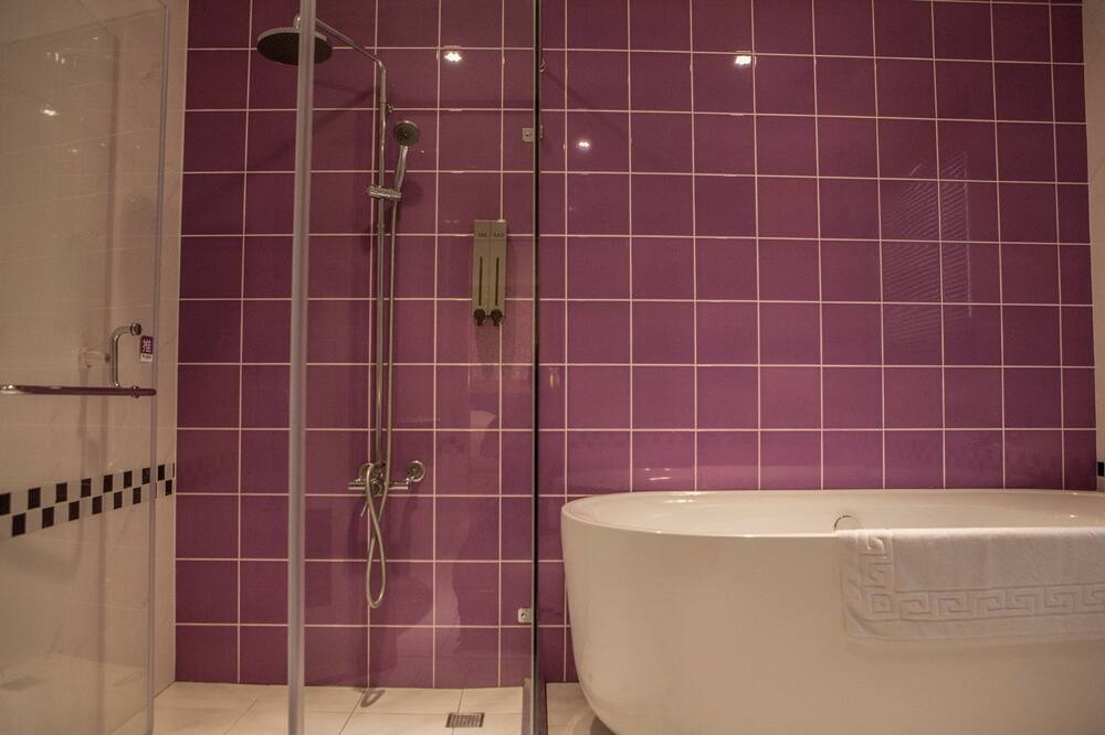 Photo of Bathroom in Xinying
