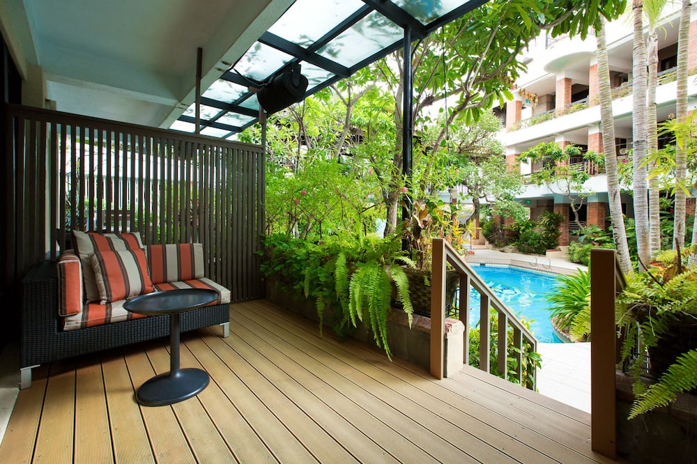 Photo of Patio Balcony in Big Beach