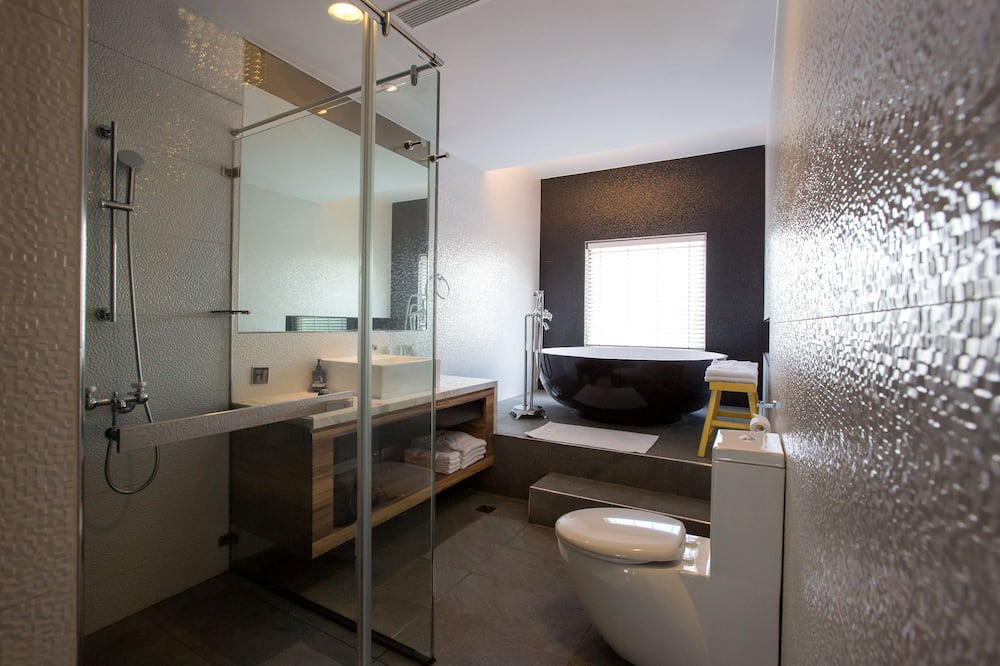 Photo of Bathroom in Big Beach