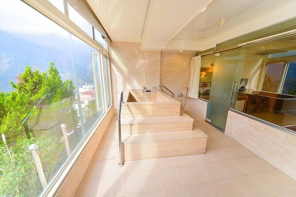 Photo of Bathroom in Dongpu