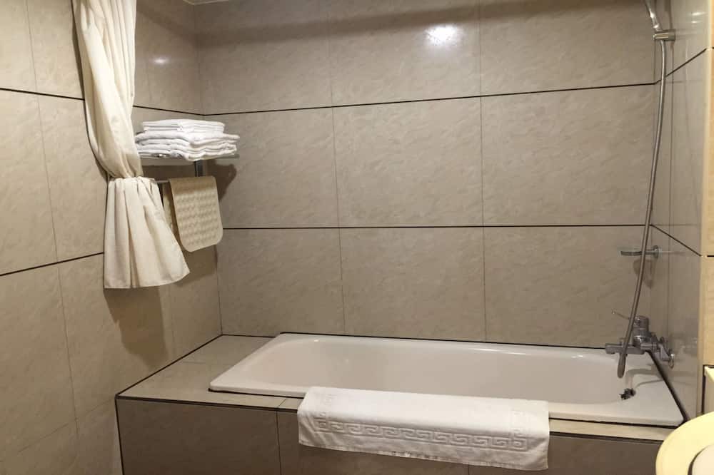 Photo of Bathroom in Puli