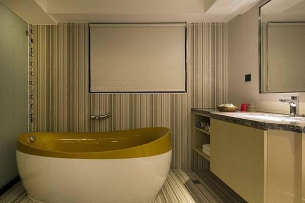 Photo of Bathroom in Beitun District