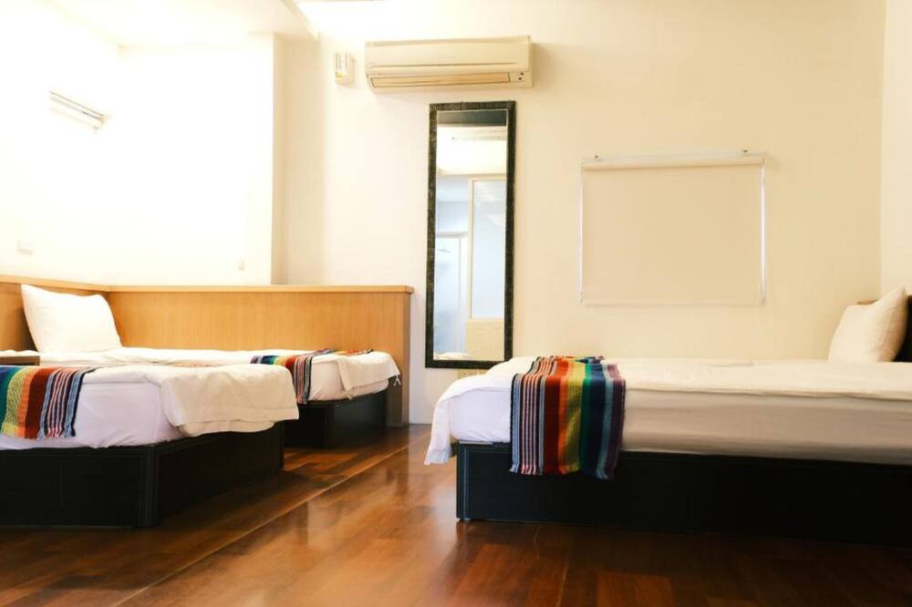 Photo of Bedroom in Donghe
