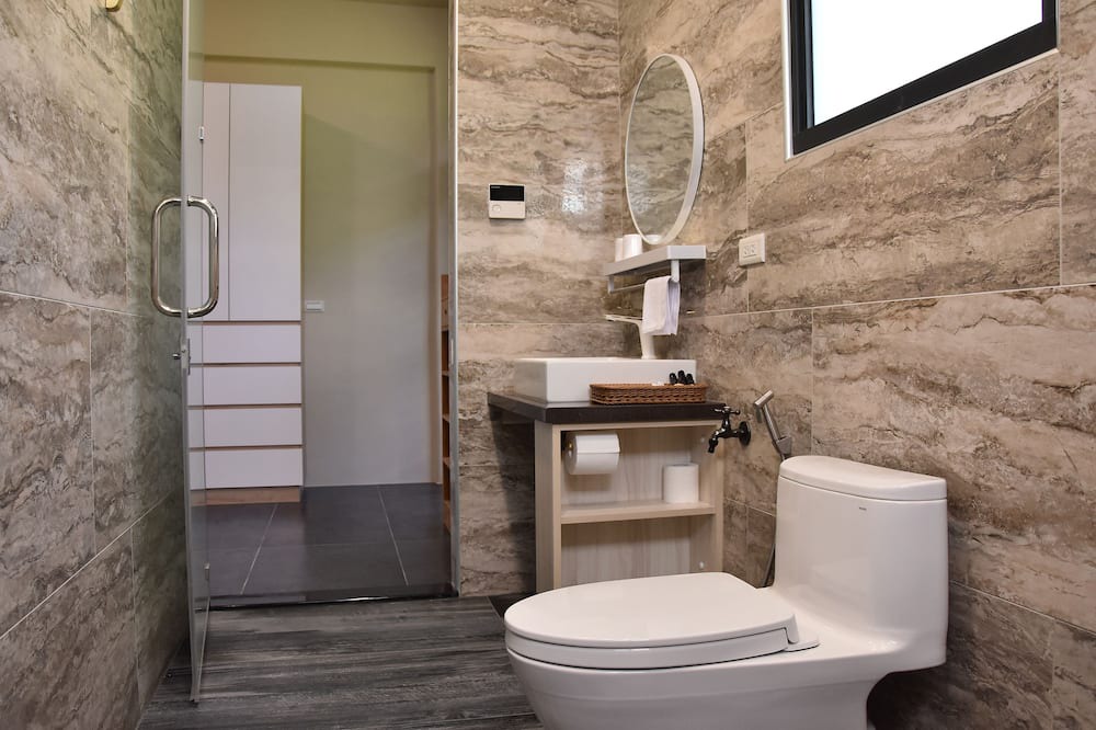 Photo of Bathroom in Luye