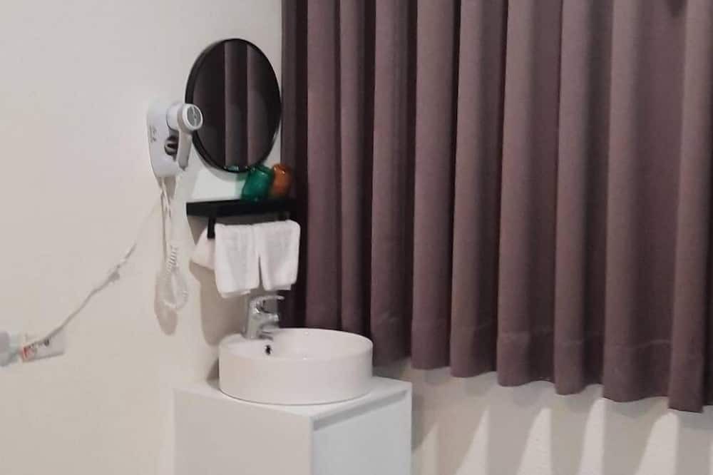 Photo of Bathroom in Gukeng