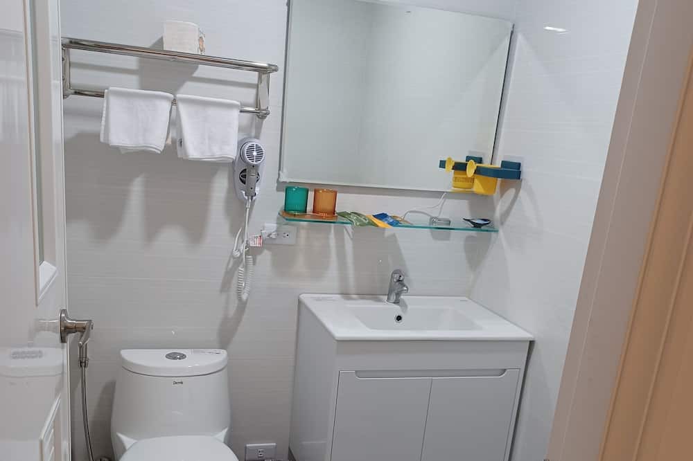 Photo of Bathroom in Gukeng
