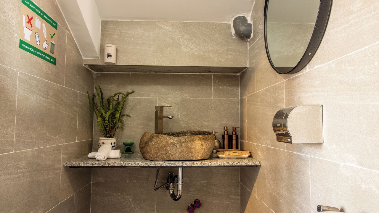 Photo of Bathroom in Cam Pho