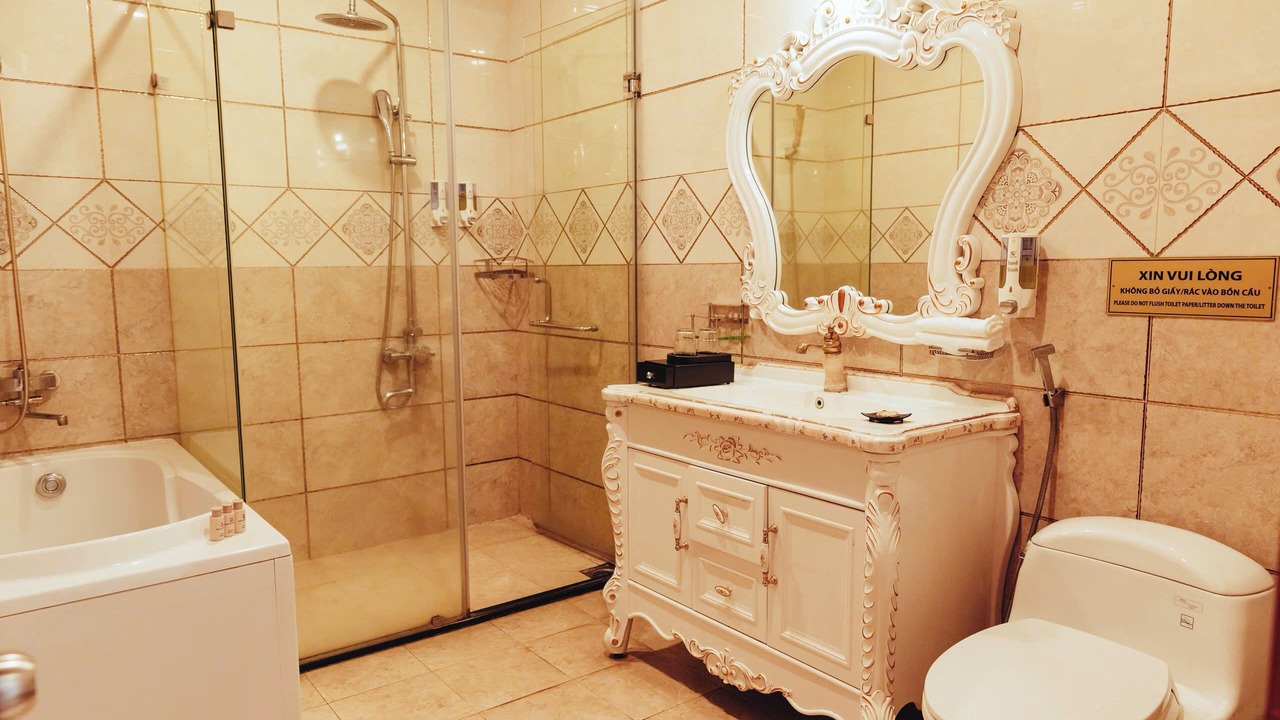 Photo of Bathroom in Bao Loc