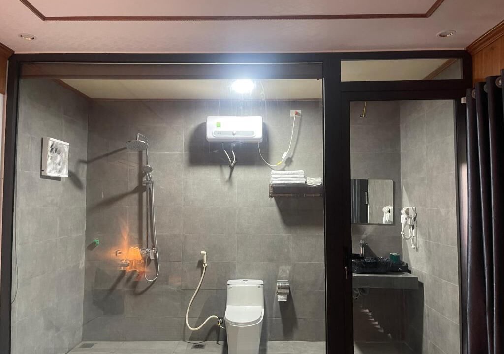 Photo of Bathroom in Hoa Lu