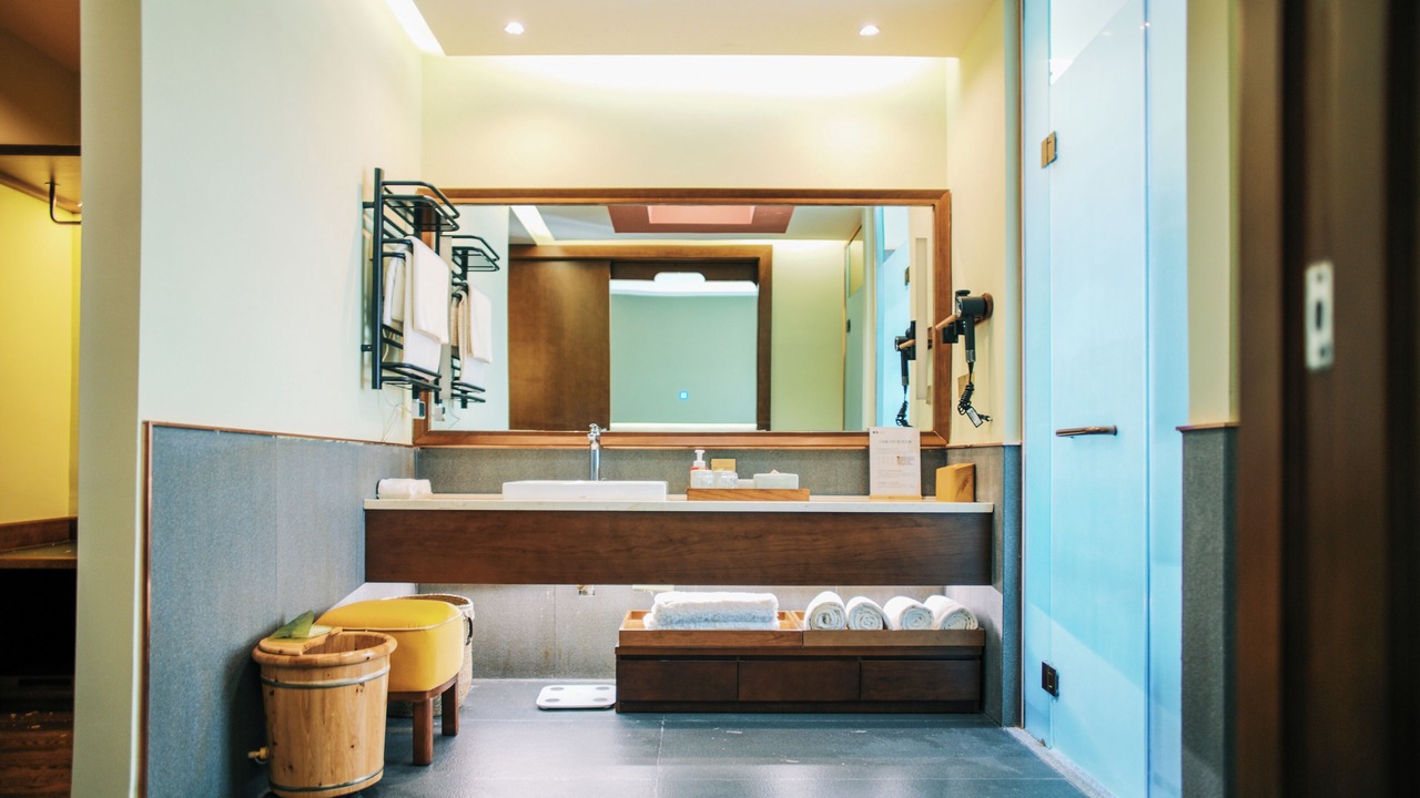 Photo of Bathroom in Samzhubze District