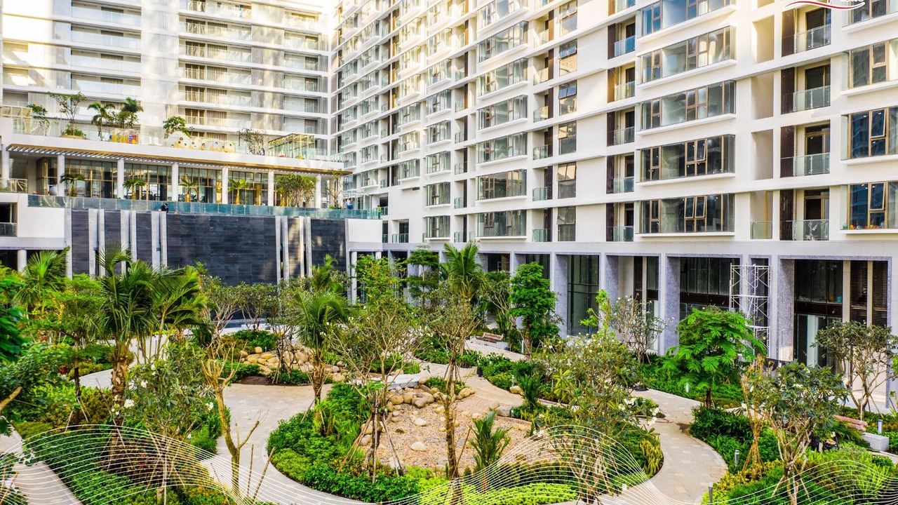 Photo of Outdoor in District 5
