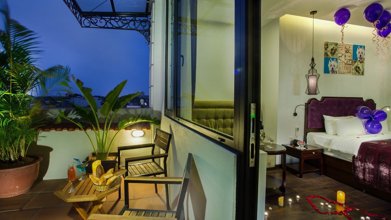 Photo of Patio Balcony in Old Quarter