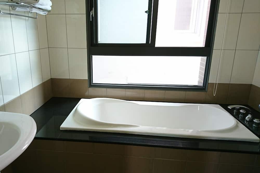 Photo of Bathroom in Jiji