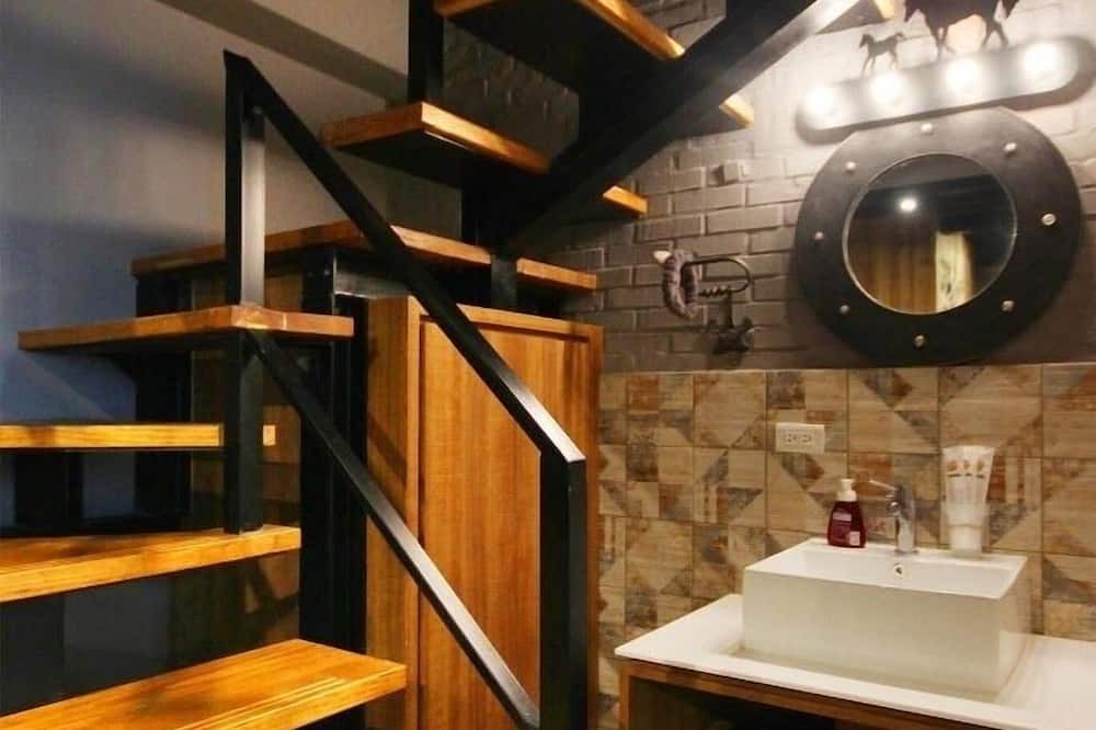 Photo of Bathroom in Ren'ai
