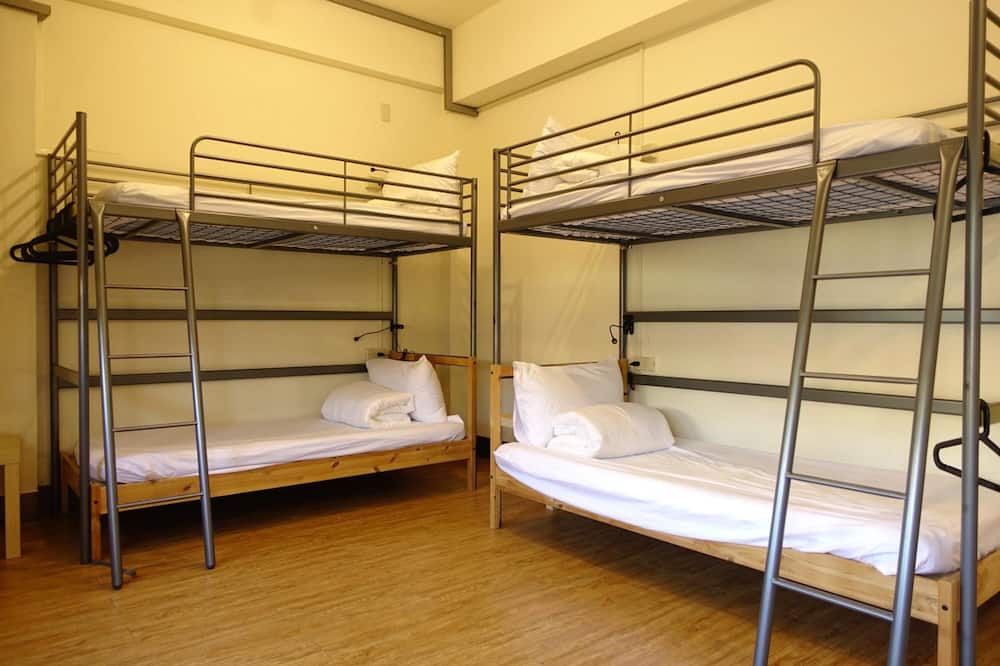 Photo of Bedroom in West District