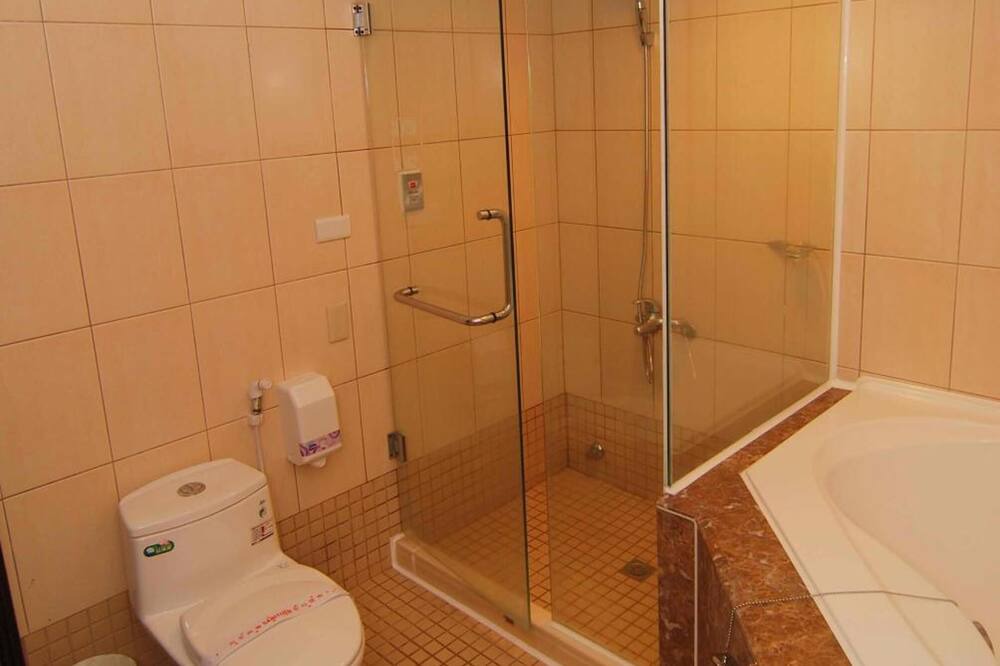 Photo of Bathroom in Luzhu District