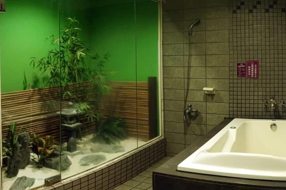 Photo of Bathroom in Luzhu District