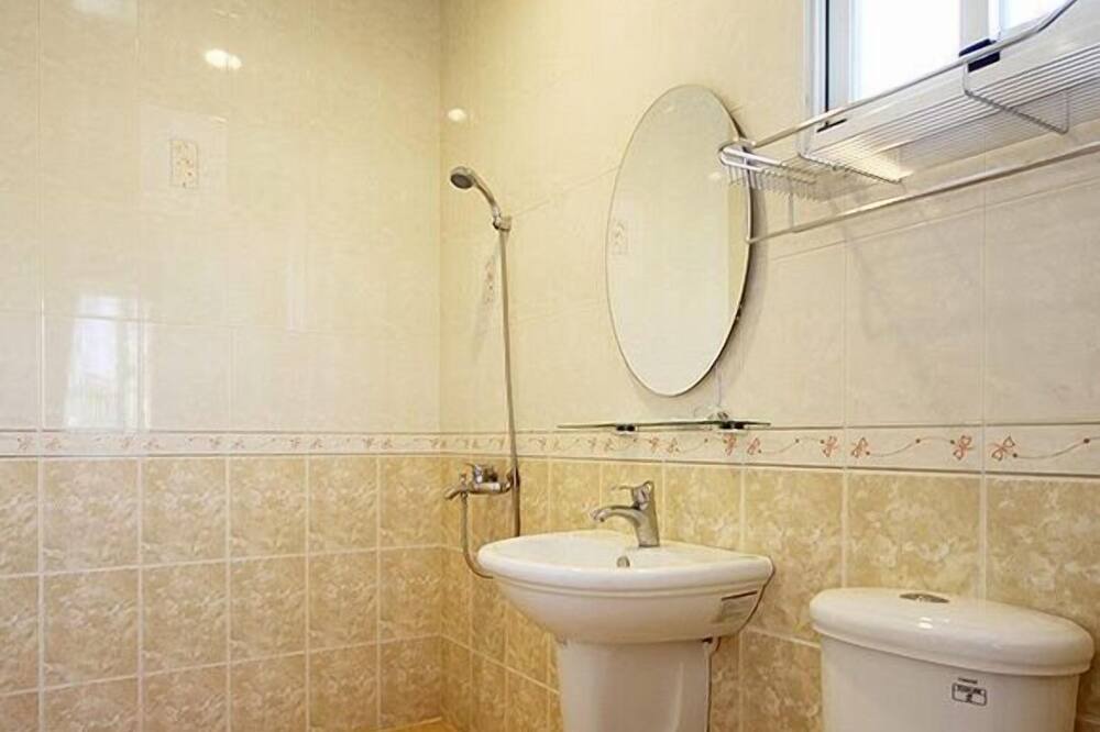 Photo of Bathroom in Luye