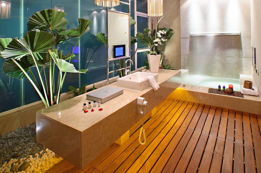 Photo of Bathroom in Changhua City Centre