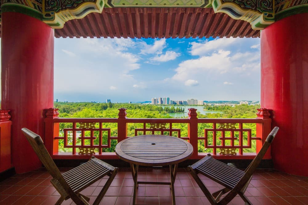 Photo of Patio Balcony in Niaosong District