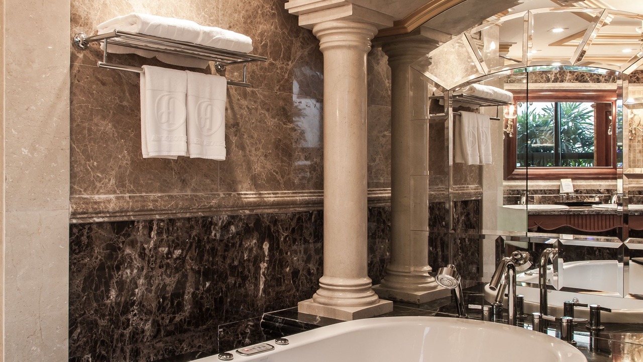 Photo of Bathroom in Ba Dinh