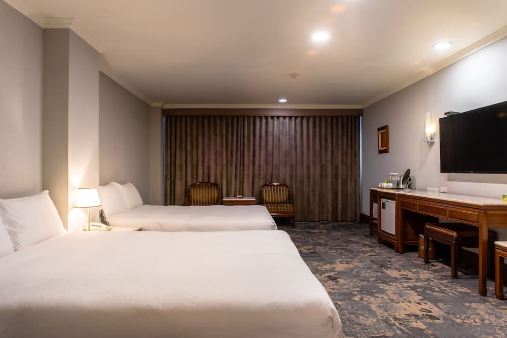 Photo of Bedroom in West District