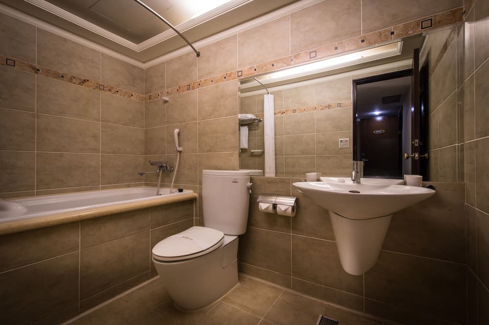 Photo of Bathroom in West District
